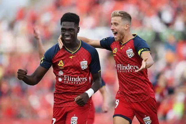 利物浦在欧冠中以6-3击败林茨取得连胜